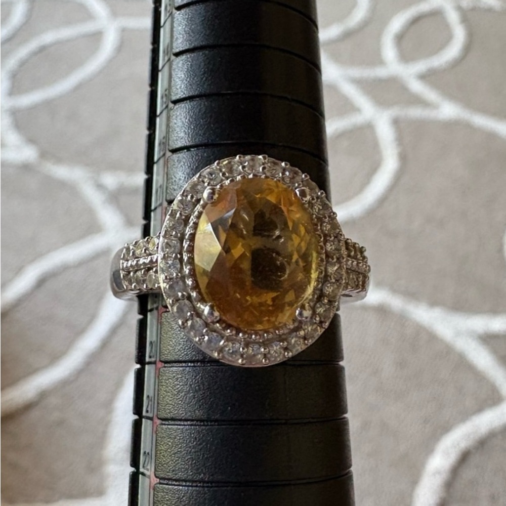 Brazilian Citrine & White Zircon Ring - Picture 6 of 11